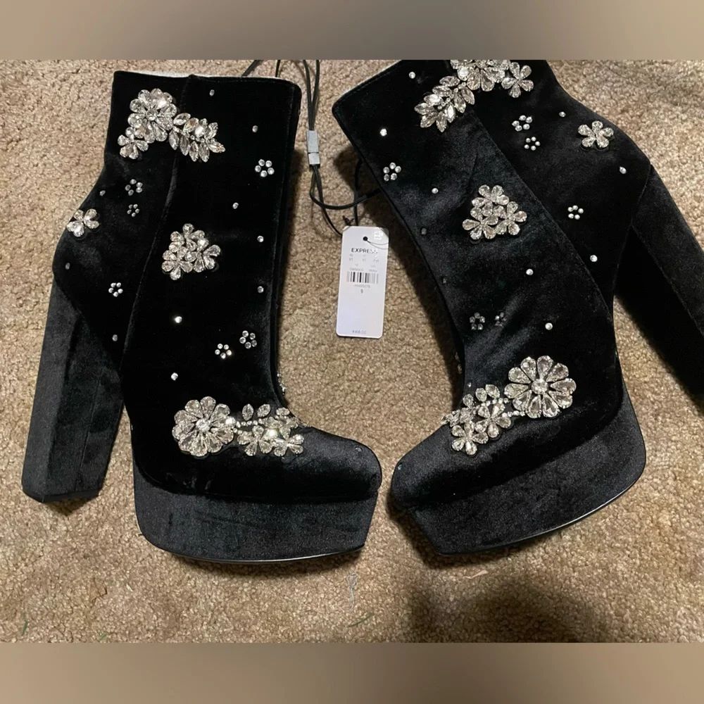 EXPRESS - Rhinestone Embellished Platform Heeled Ankle Boots - Picture 3 of 4